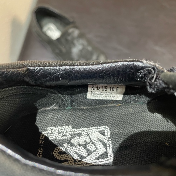 Darth Vader Vans - Picture 5 of 5